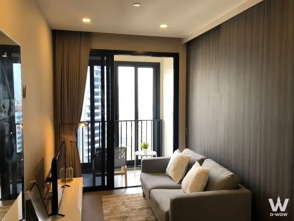 Condo with 1 bedroom for rent at Ashton Asoke — photo 1 of 4