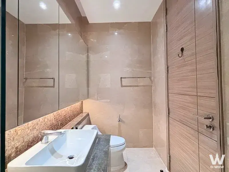 Condo with 1 bedroom for rent at Magnolias Ratchadamri Boulevard — photo 5 of 5