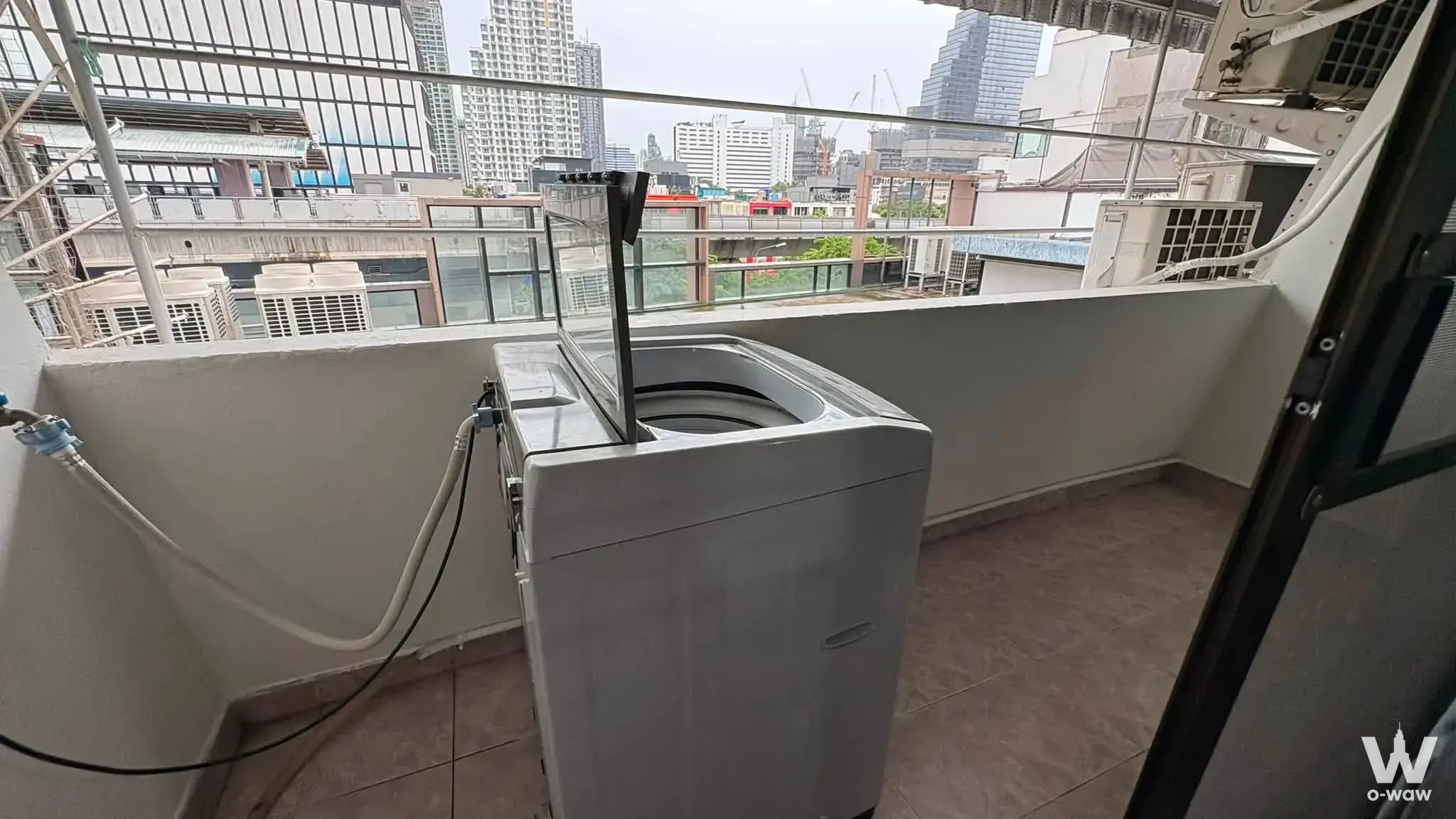 Condo with 1 bedroom for rent at Waterford Diamond Tower — photo 5 of 5