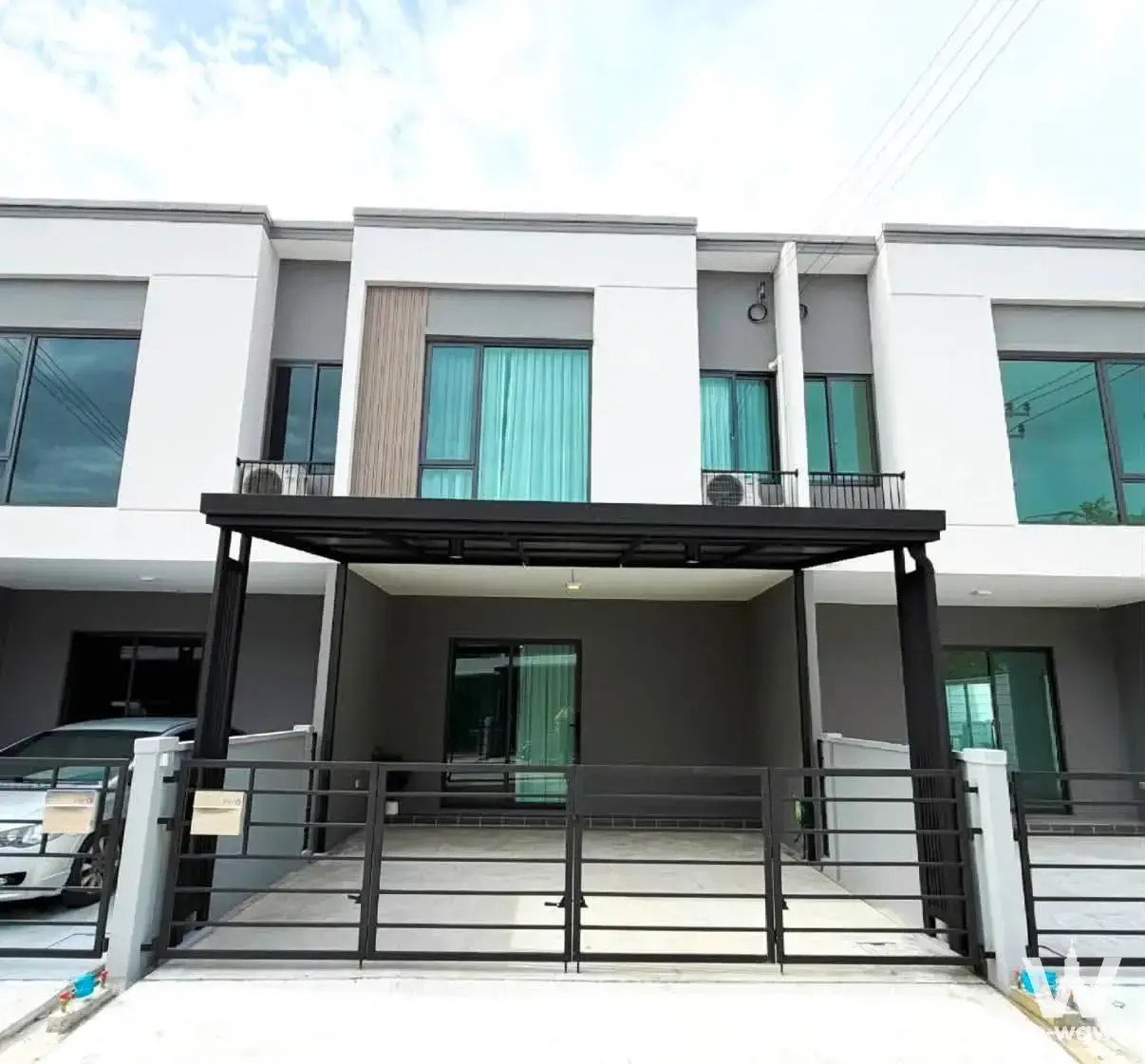 House with 3 bedrooms for rent at Pleno Sukhumvit-Bangna 2 — photo 1 of 5