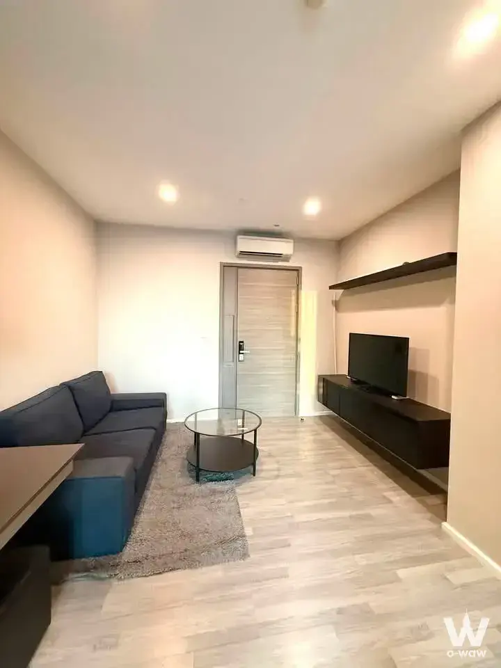 Condo with 1 bedroom for rent at The Room Sukhumvit 69 — photo 2 of 5
