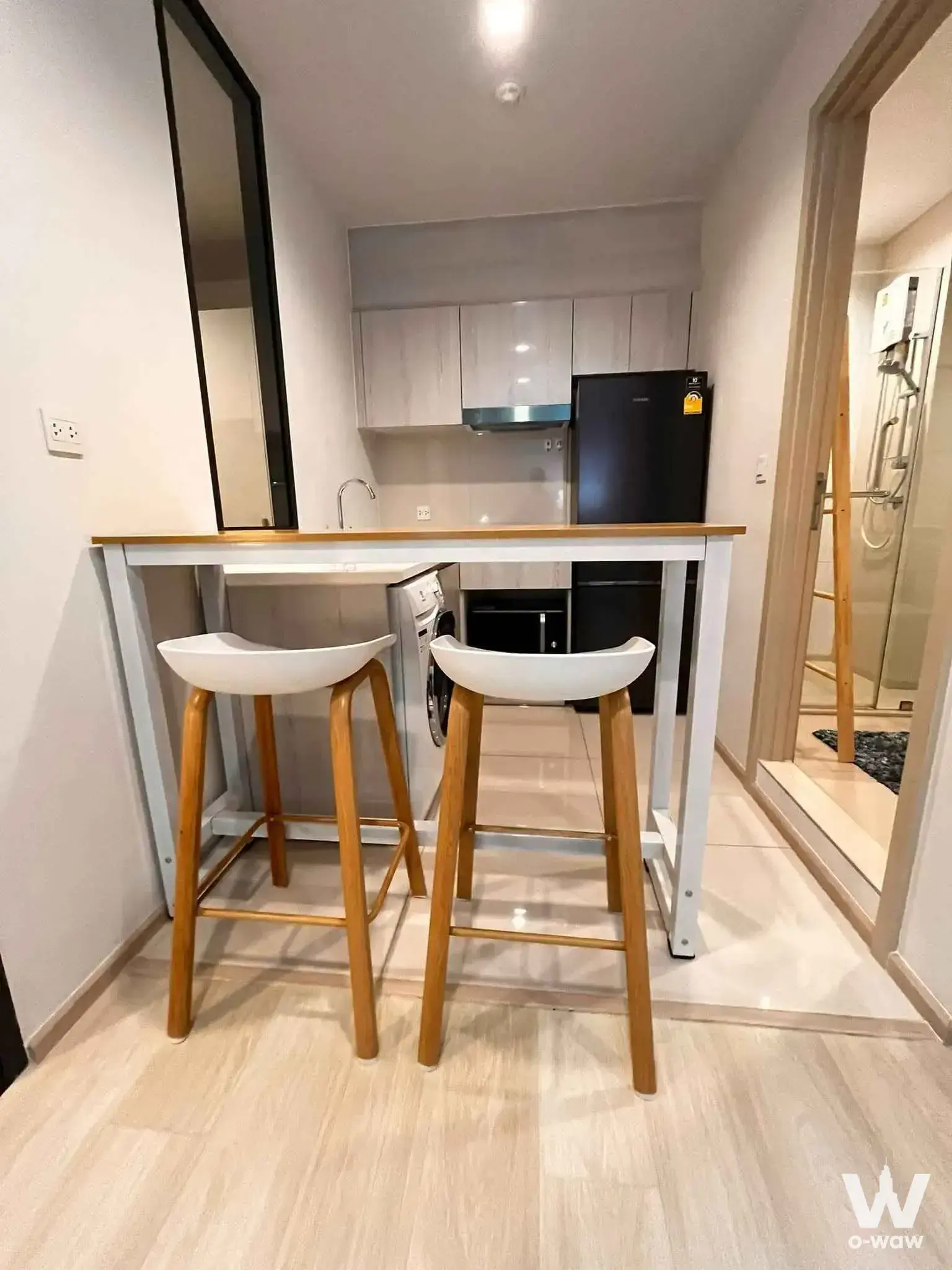 Condo with 1 bedroom for rent at Life One Wireless — photo 2 of 4