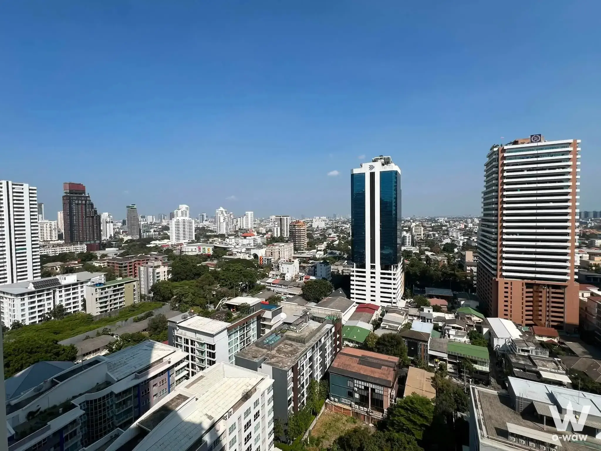Soi 59 Sukhumvit, Tower B