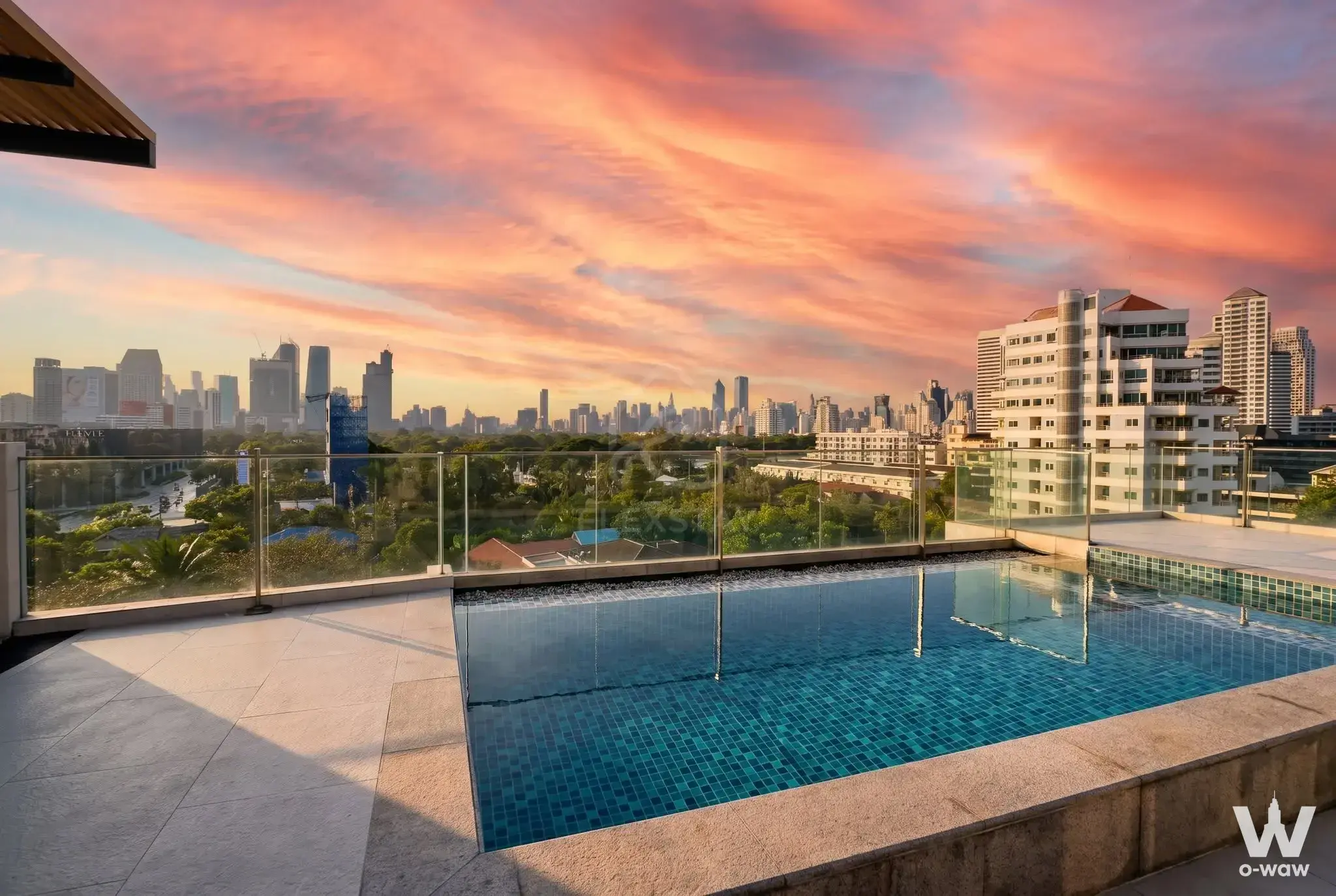 Sukhumvit 16, Bangkok