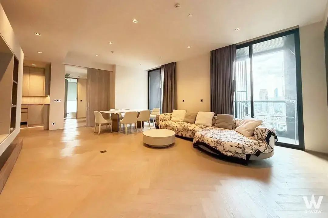 Condo with 4 bedrooms for sale at The Reserve Sathorn — photo 2 of 5