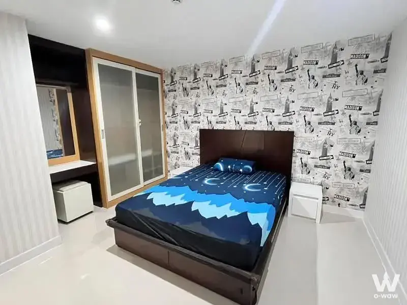 Condo with 2 bedrooms for rent at The Green 2 Condominium — photo 1 of 5