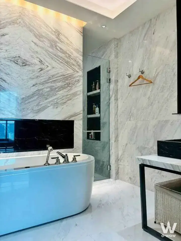 2-bed condo for sale in The Residences at Mandarin Oriental Bangkok featuring marble bathroom