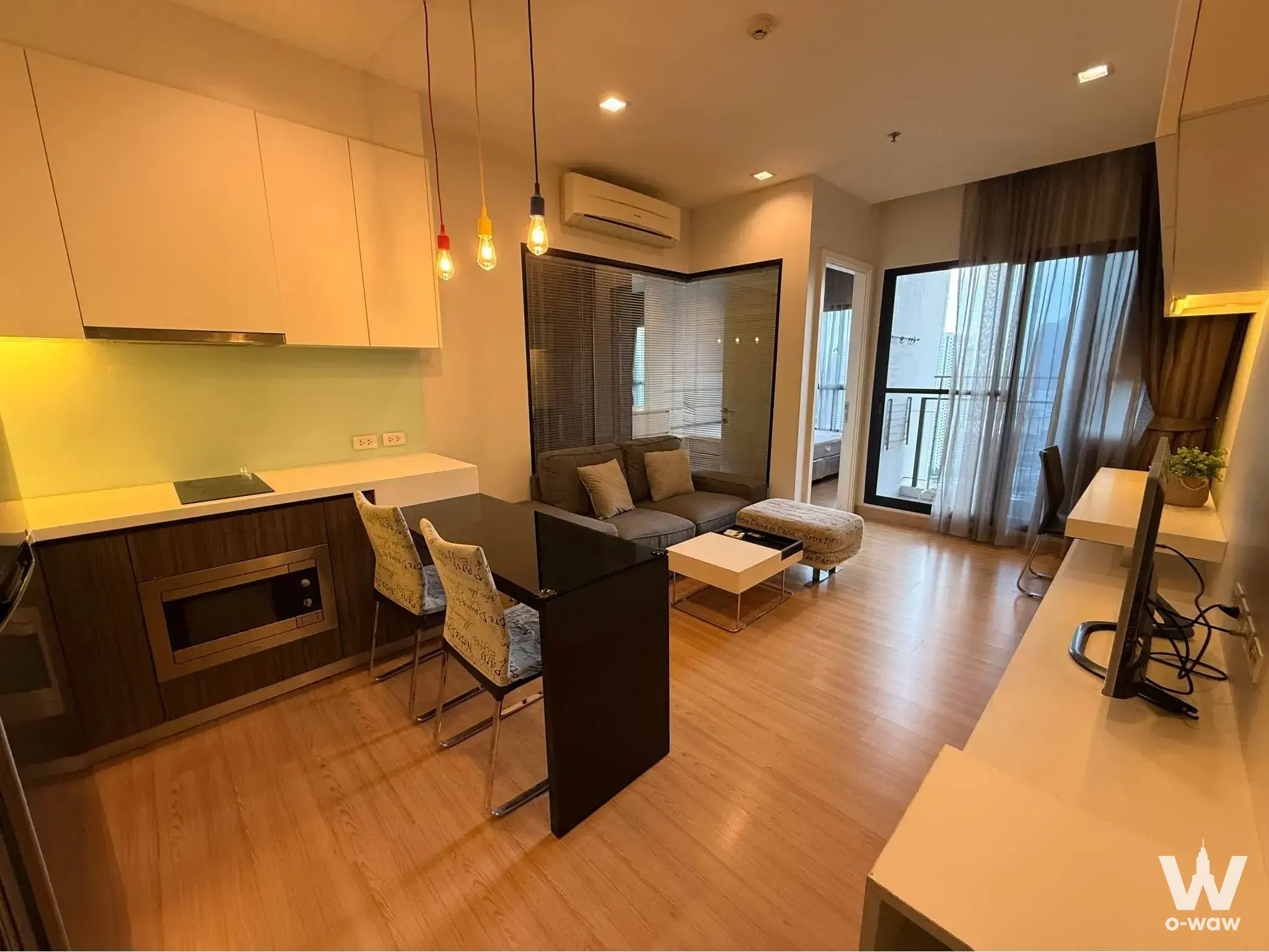 Soi Charoen Nakorn 14/2, near BTS Krung Thon Buri Station (350 meters), Khlong San, Bangkok