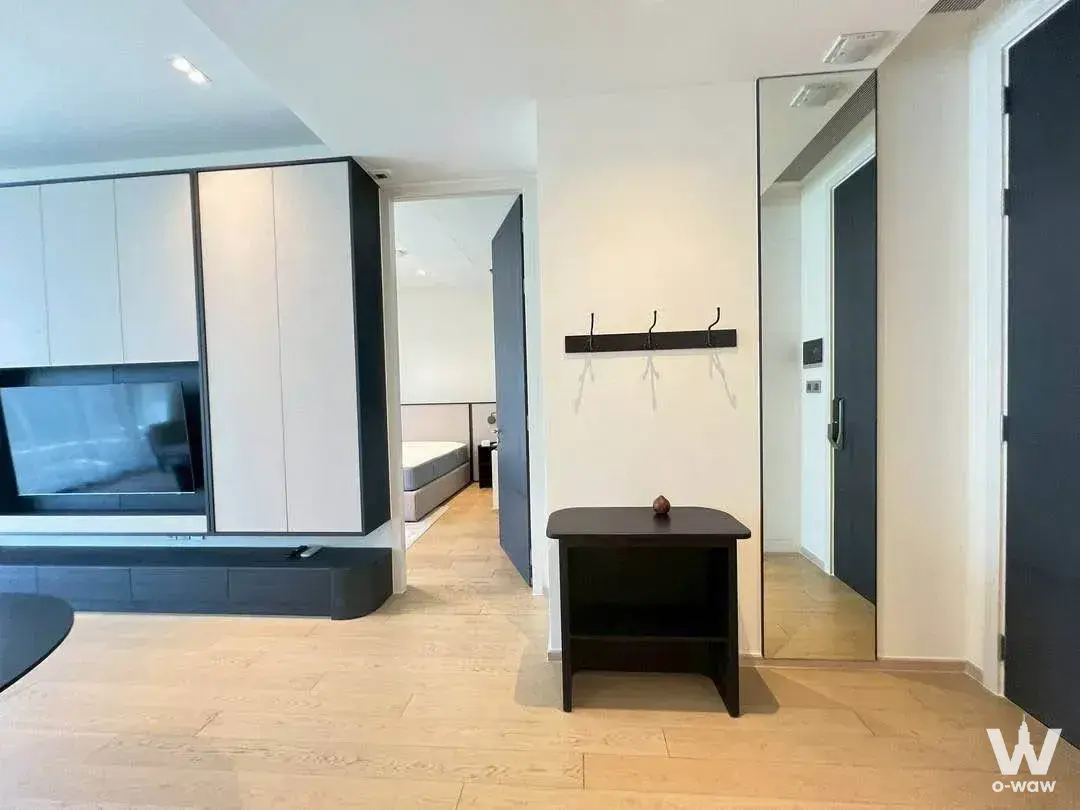 Condo with 1 bedroom for rent at The Strand Thonglor — photo 3 of 5