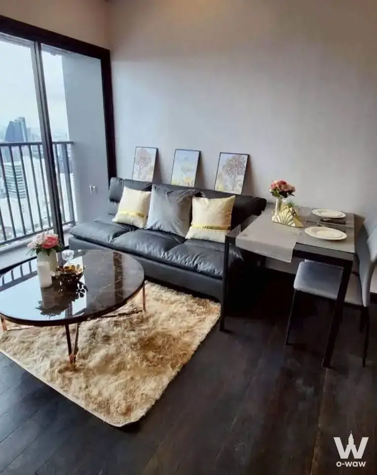Condo with 2 bedrooms for rent at Park​ Origin​ Thonglor — photo 2 of 5
