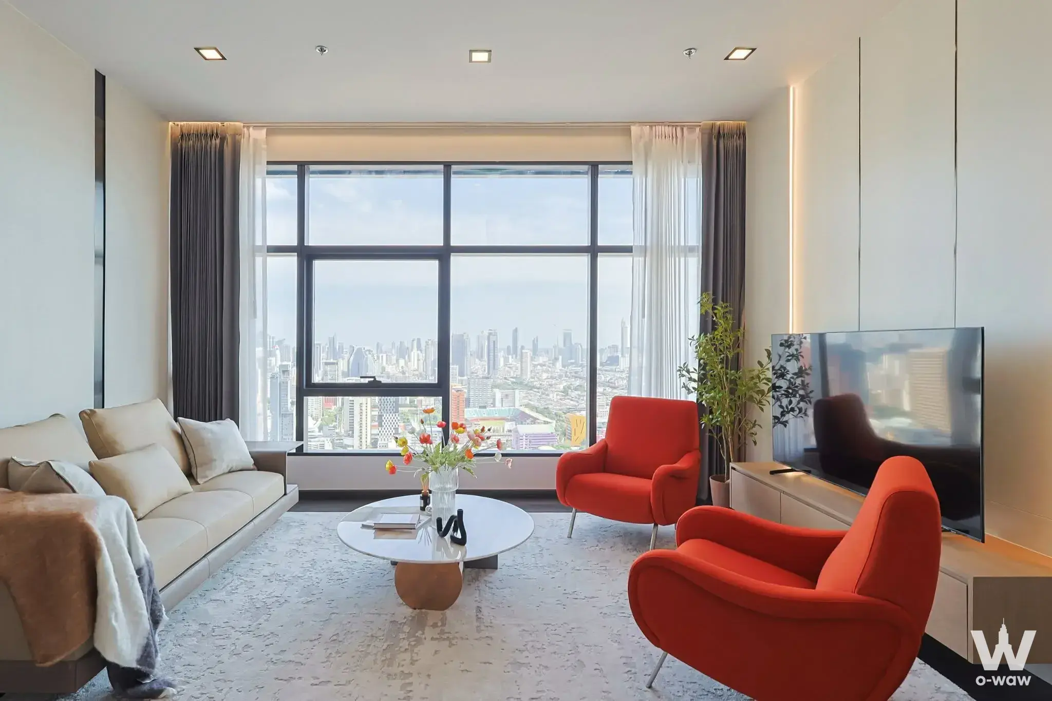 Condo with 3 bedrooms for sale at CONNER Ratchathewi — photo 4 of 5