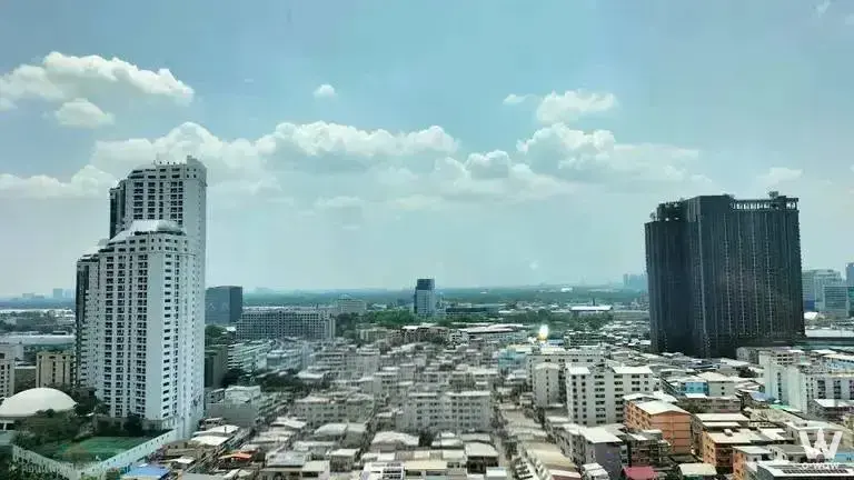 Condo with 1 bedroom for sale at Aguston Sukhumvit 22 — photo 1 of 3