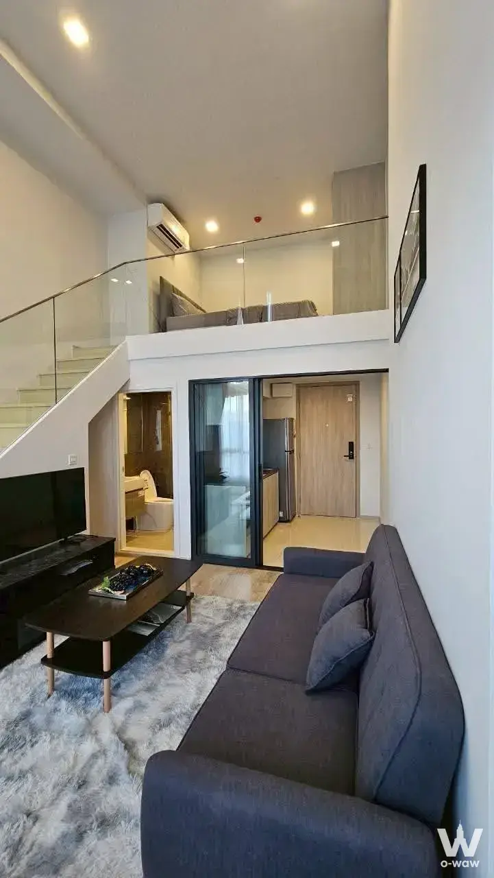 Near Airport Link Ramkhamhaeng 350 meters