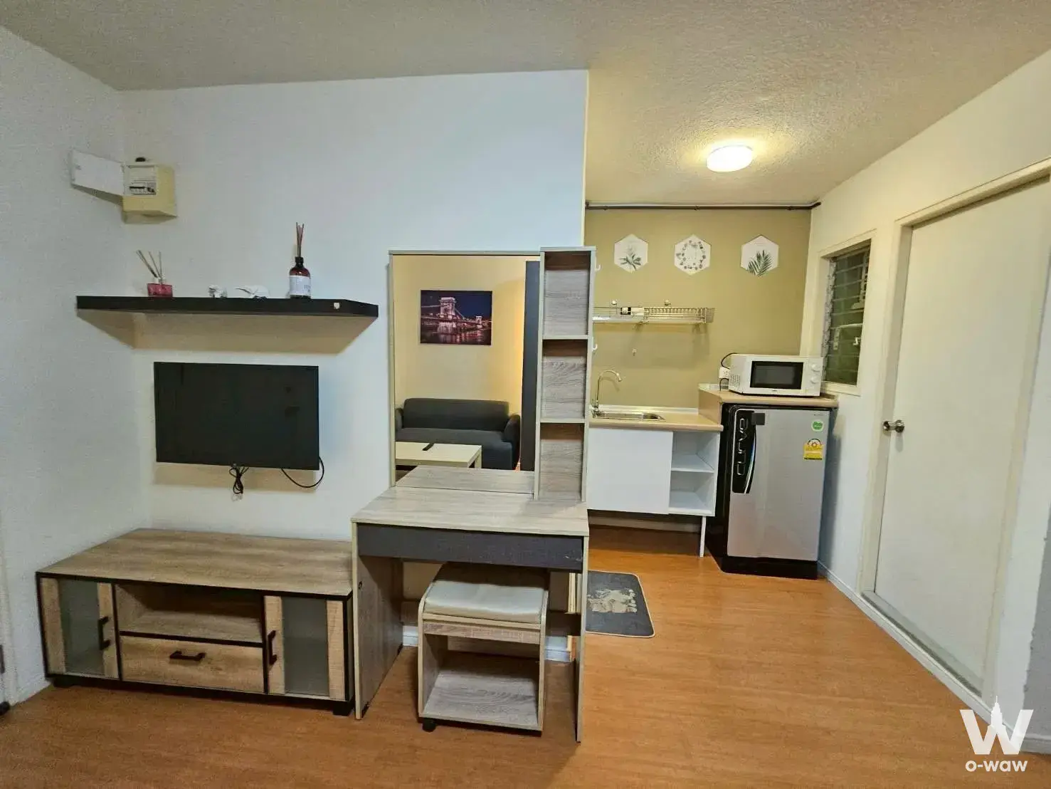 Condo with 1 bedroom for sale at Lumpini Condo Town Rom Klao-Suvarnabhumi — photo 2 of 5