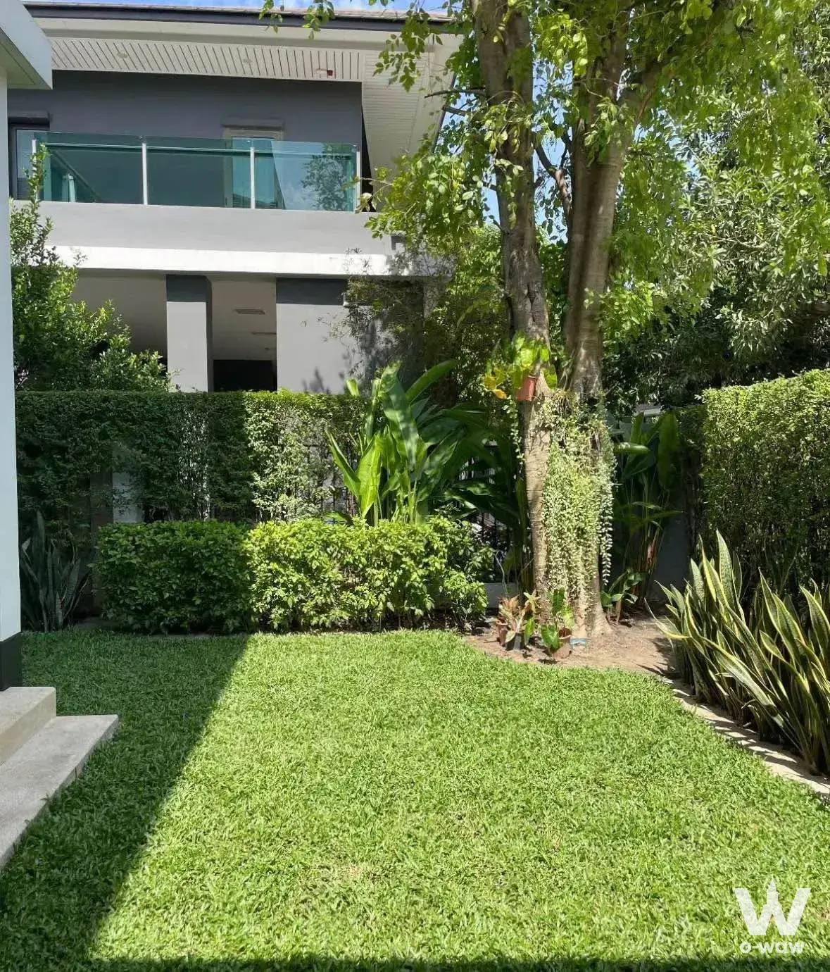 Condo with 4 bedrooms for rent at Setthasiri Krungthep Kreetha — photo 2 of 5