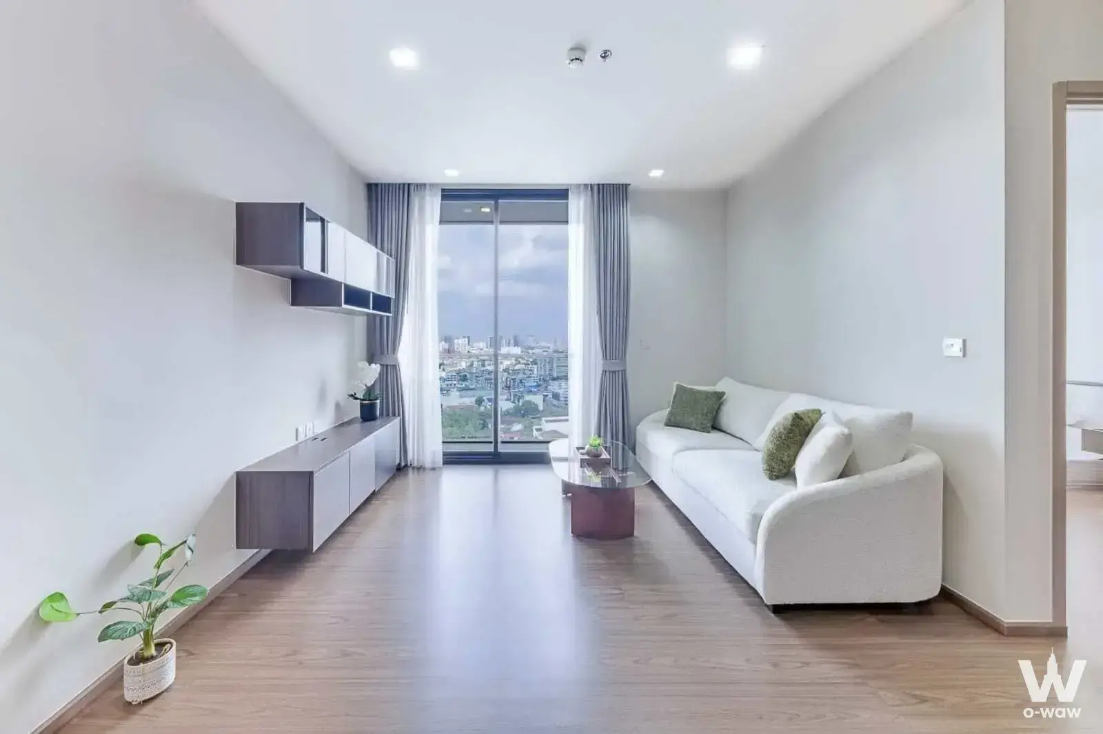Condo with 2 bedrooms for sale at THE LINE Sukhumvit 71 — photo 3 of 5