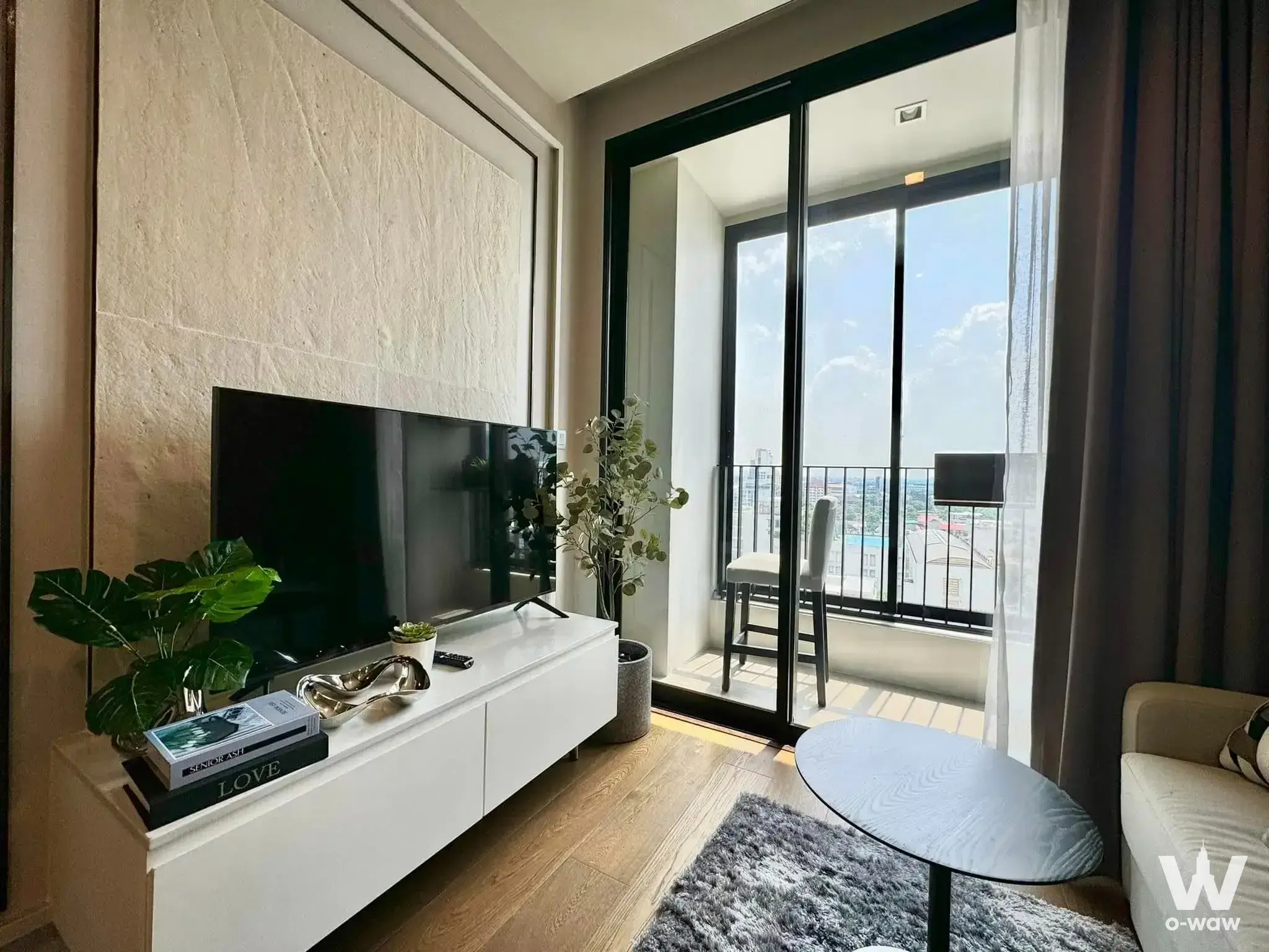 Condo with 1 bedroom for rent at Ideo Q Sukhumvit 36 — photo 2 of 5