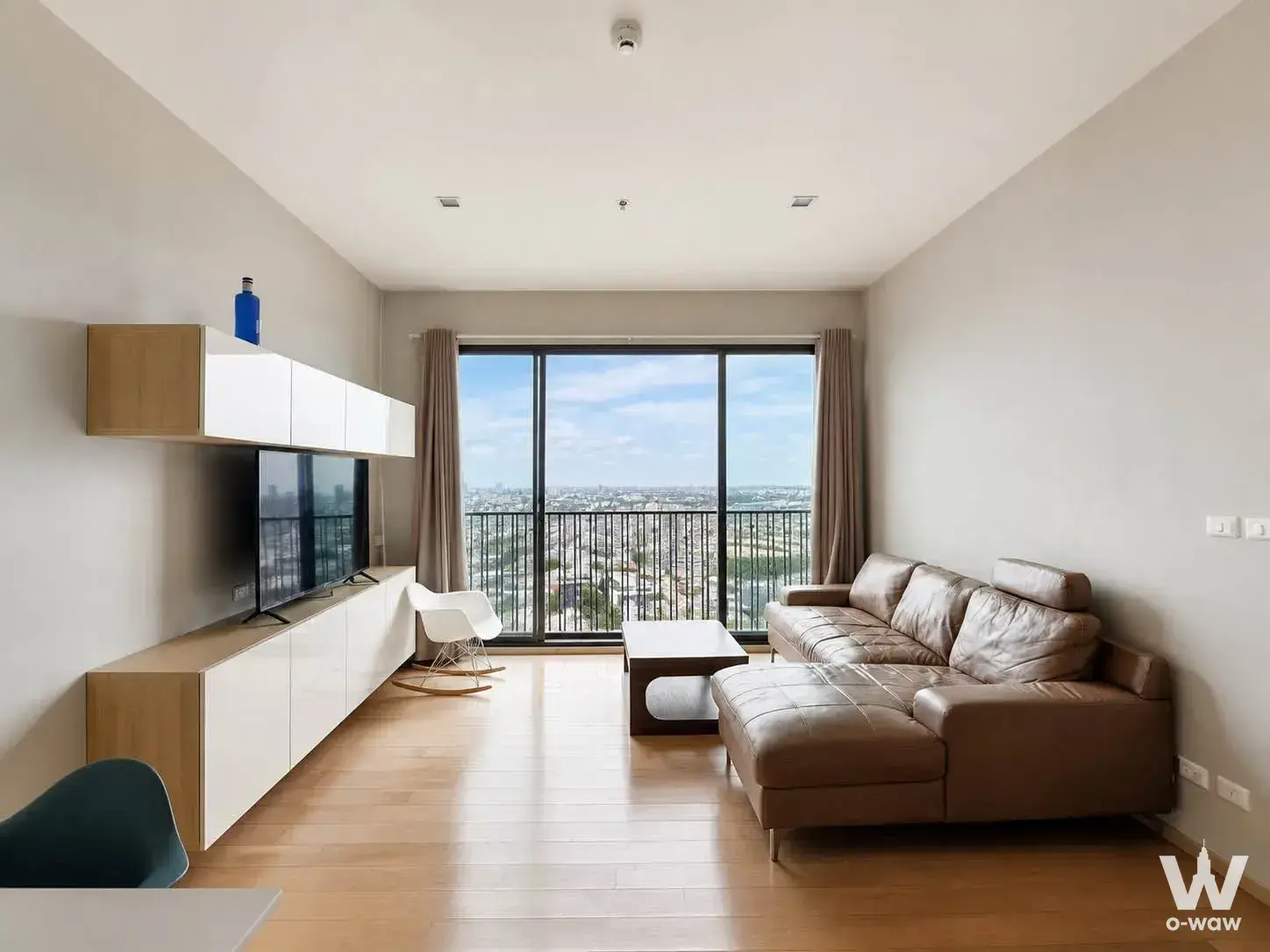 Condo with 1 bedroom for sale at Noble Reveal — photo 4 of 5