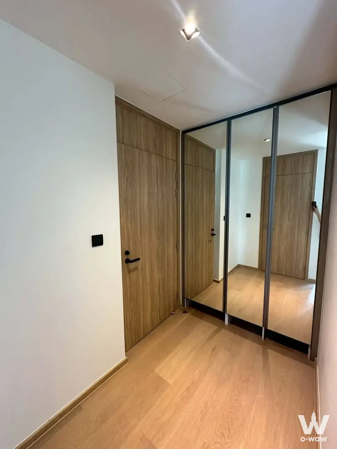 Condo with 1 bedroom for rent at Chalermnit Art De Maison — photo 2 of 5