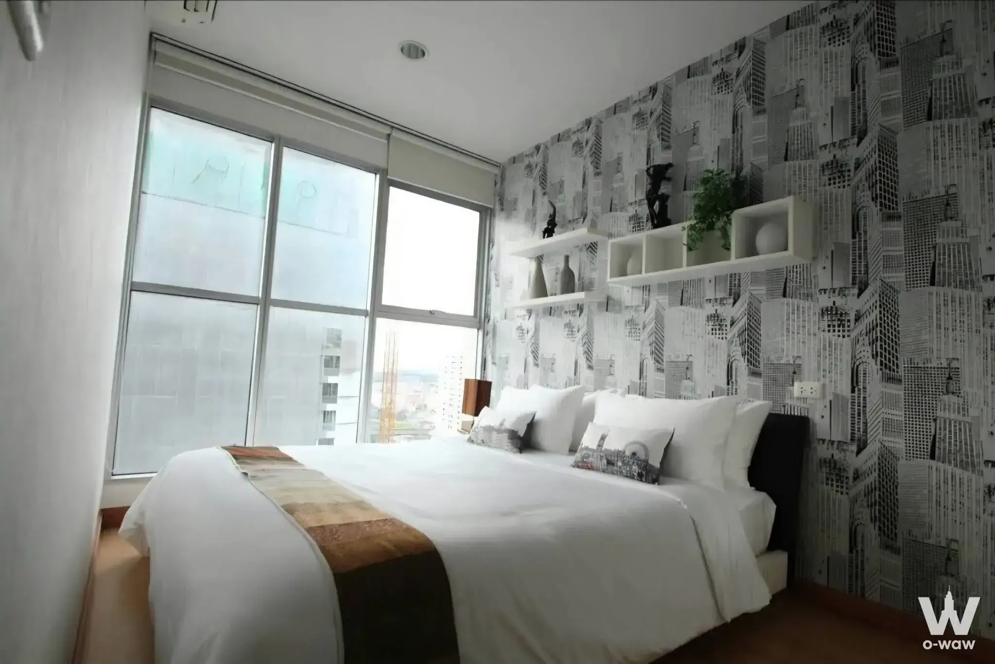Condo with 2 bedrooms for rent at The Address Siam — photo 4 of 5
