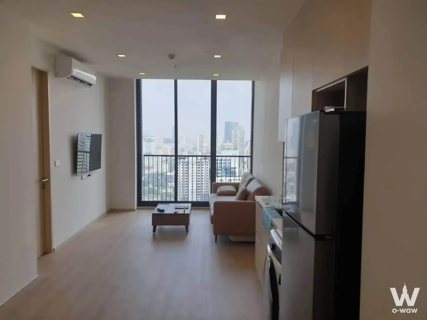 Condo with 2 bedrooms for rent at Noble State 39 — photo 3 of 5