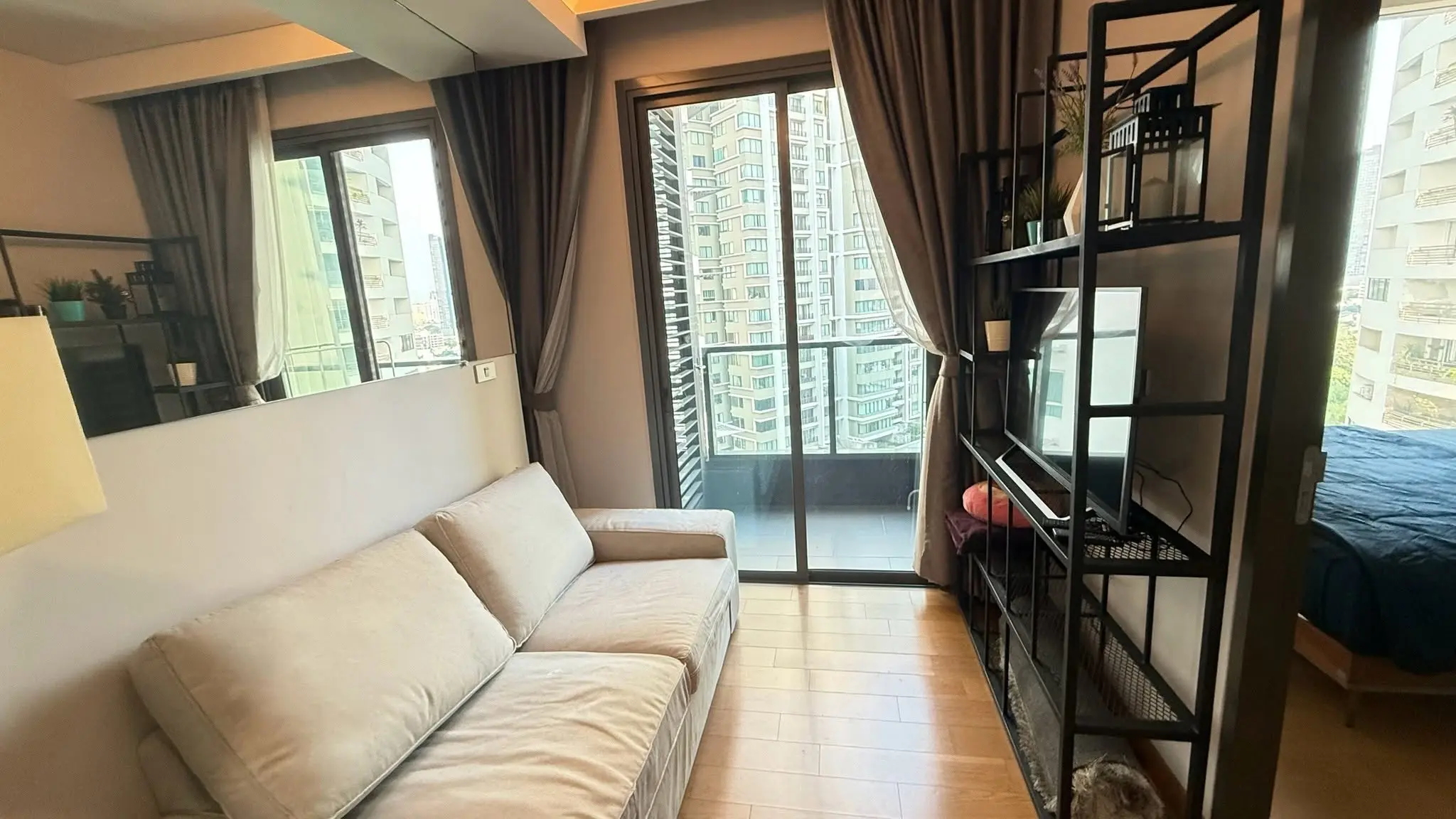 Sukhumvit 24, Close to BTS Phrom Phong & Em District