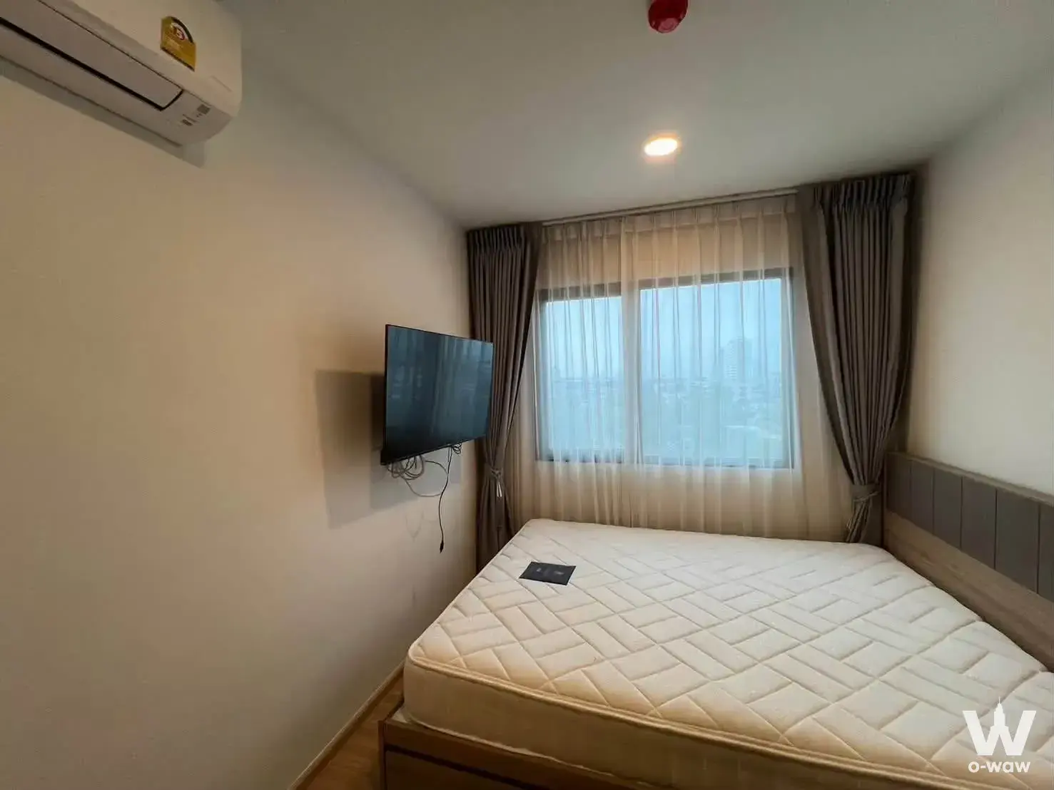 Commercial with 1 bedroom for rent at Chewathai Hallmark Ladprao - Chokchai 4 Phase 1 — photo 3 of 5