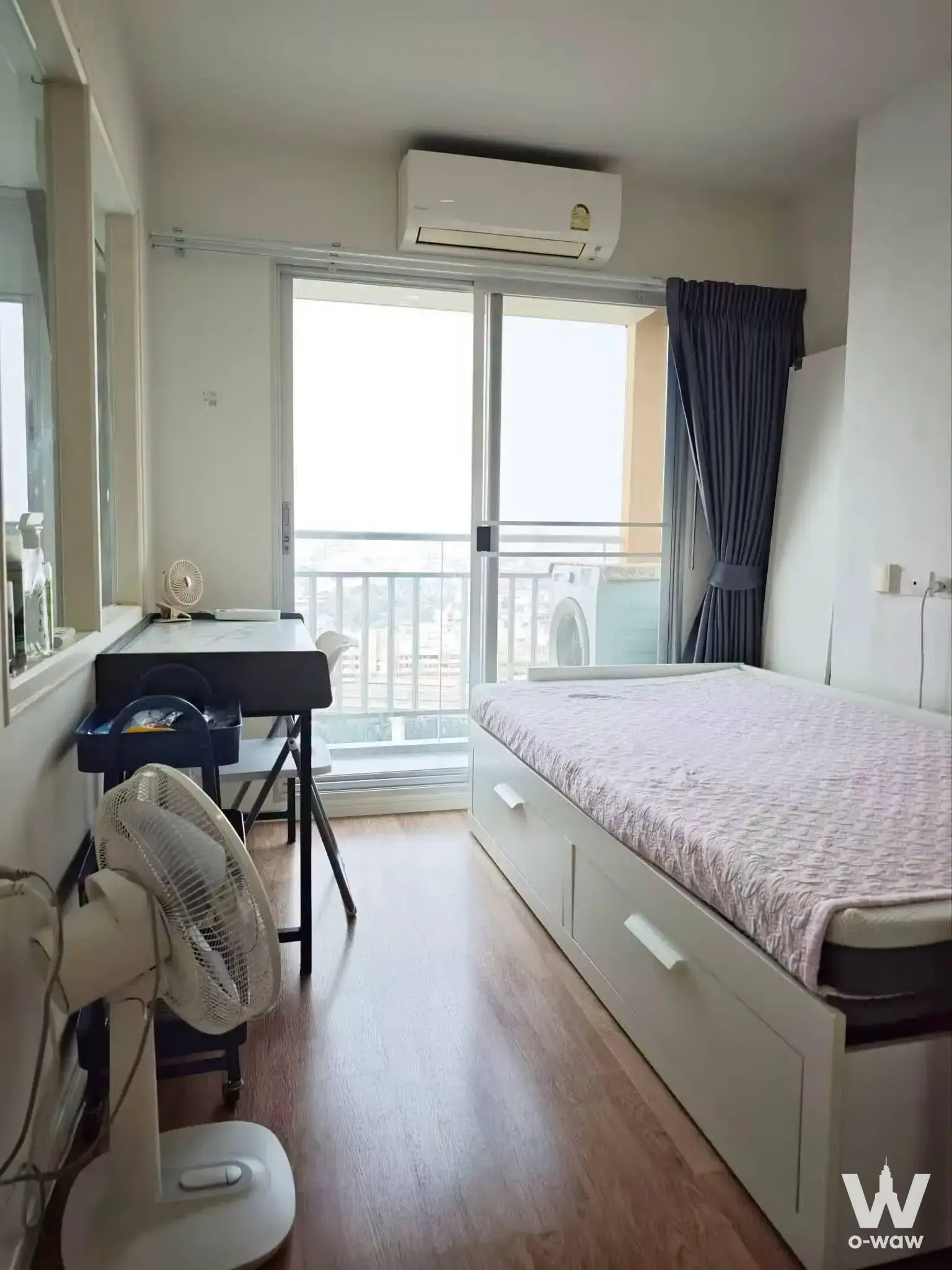Condo with 1 bedroom for sale at Lumpini Ville Pattanakarn - Srinakarin Condominium — photo 2 of 5