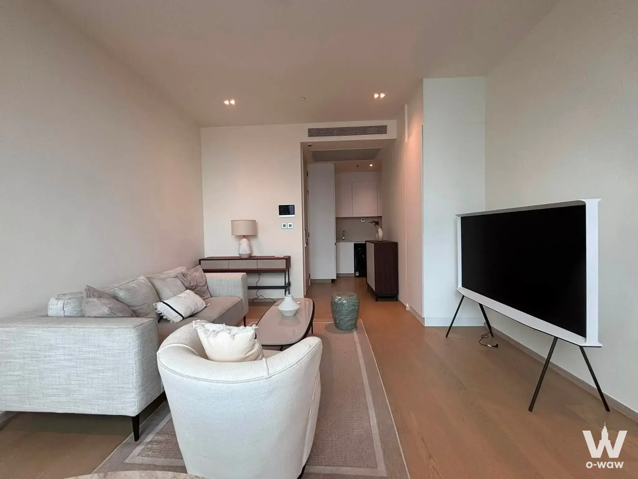 Condo with 1 bedroom for rent at The Strand Thonglor — photo 3 of 5