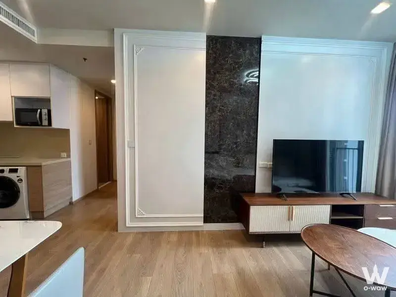 Condo with 2 bedrooms for rent at Noble Around Sukhumvit 33 — photo 2 of 5