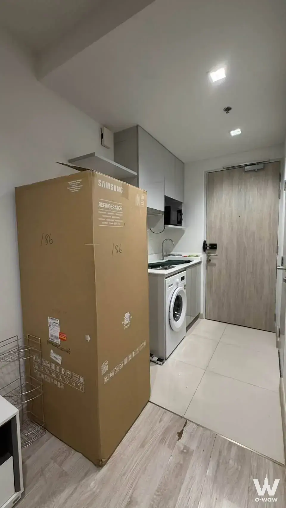 Condo with 1 bedroom for rent at Ideo Mobi Rama 9 — photo 3 of 5