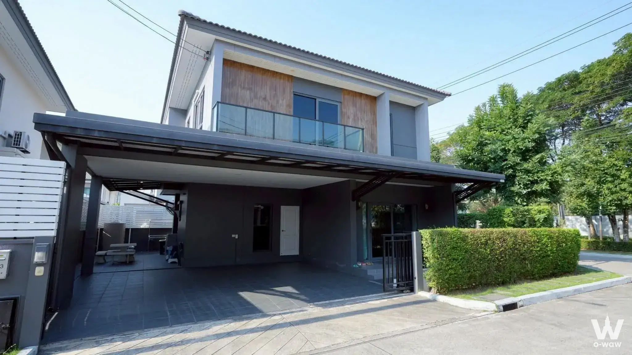 House with 4 bedrooms for sale at Near Ratchaphruek - Kanjanapisek Road, Bangkok — photo 2 of 5