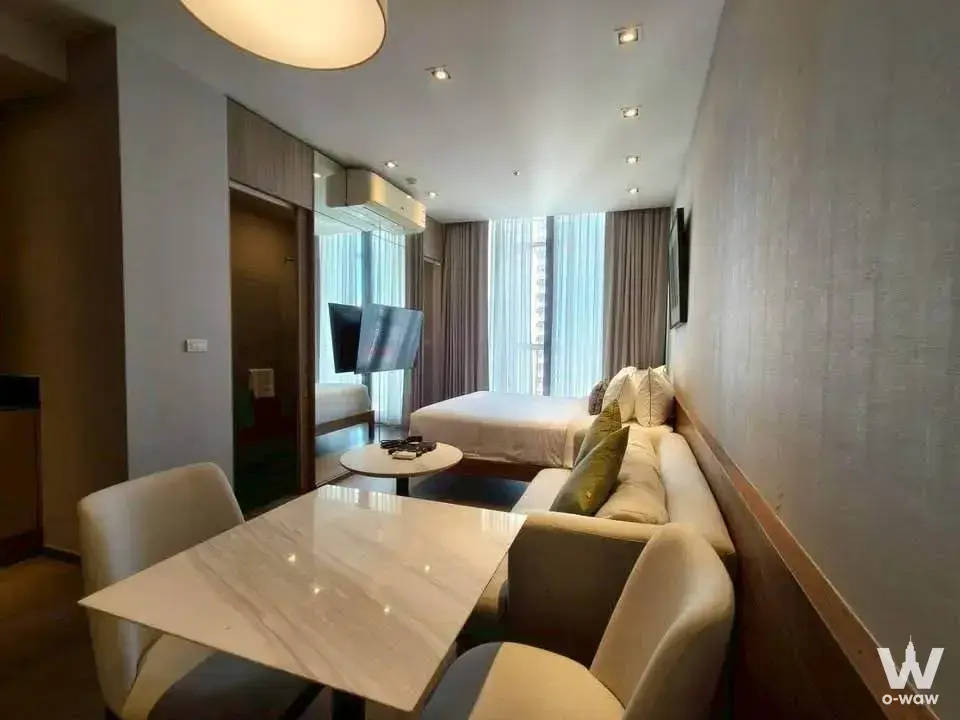 Condo with 1 bedroom for rent at Park Origin Phrom Phong — photo 4 of 5
