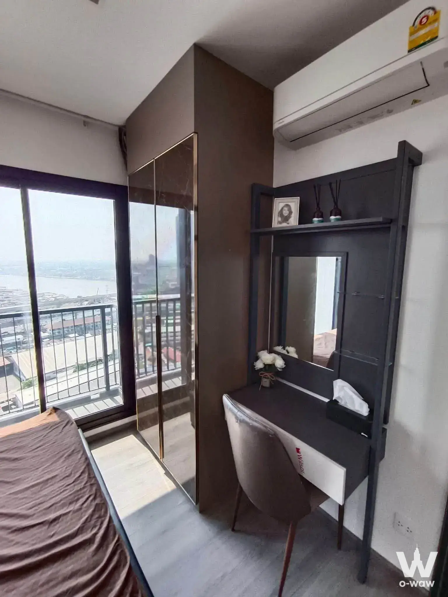 Condo with 1 bedroom for sale at The Politan Rive — photo 3 of 5