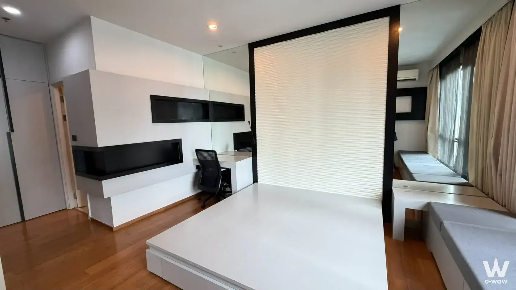Commercial with 1 bedroom for sale at The Vertical Aree — photo 1 of 5