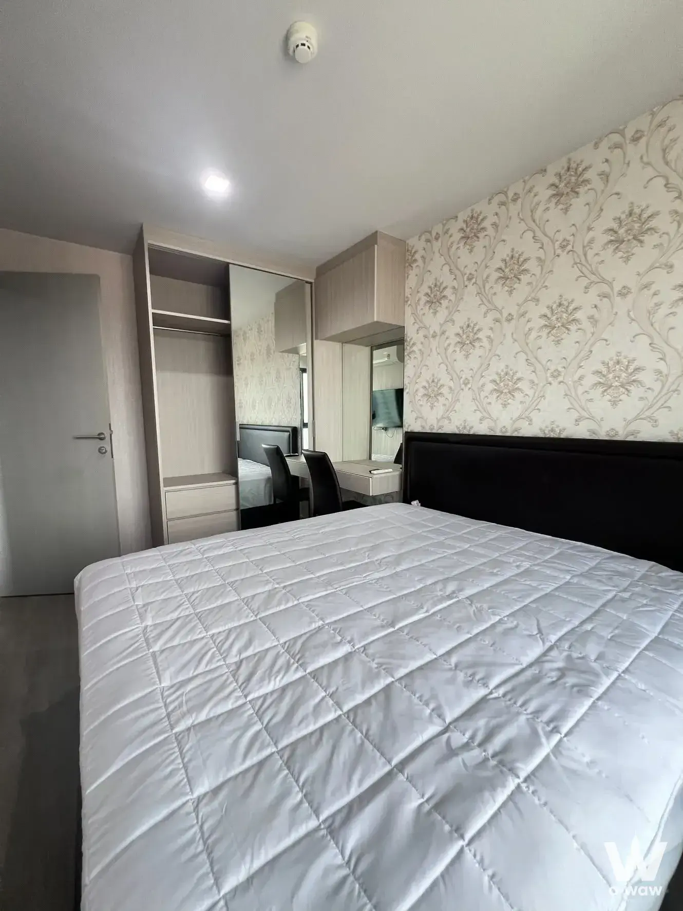 Condo with 1 bedroom for rent at Life Ladprao — photo 2 of 5