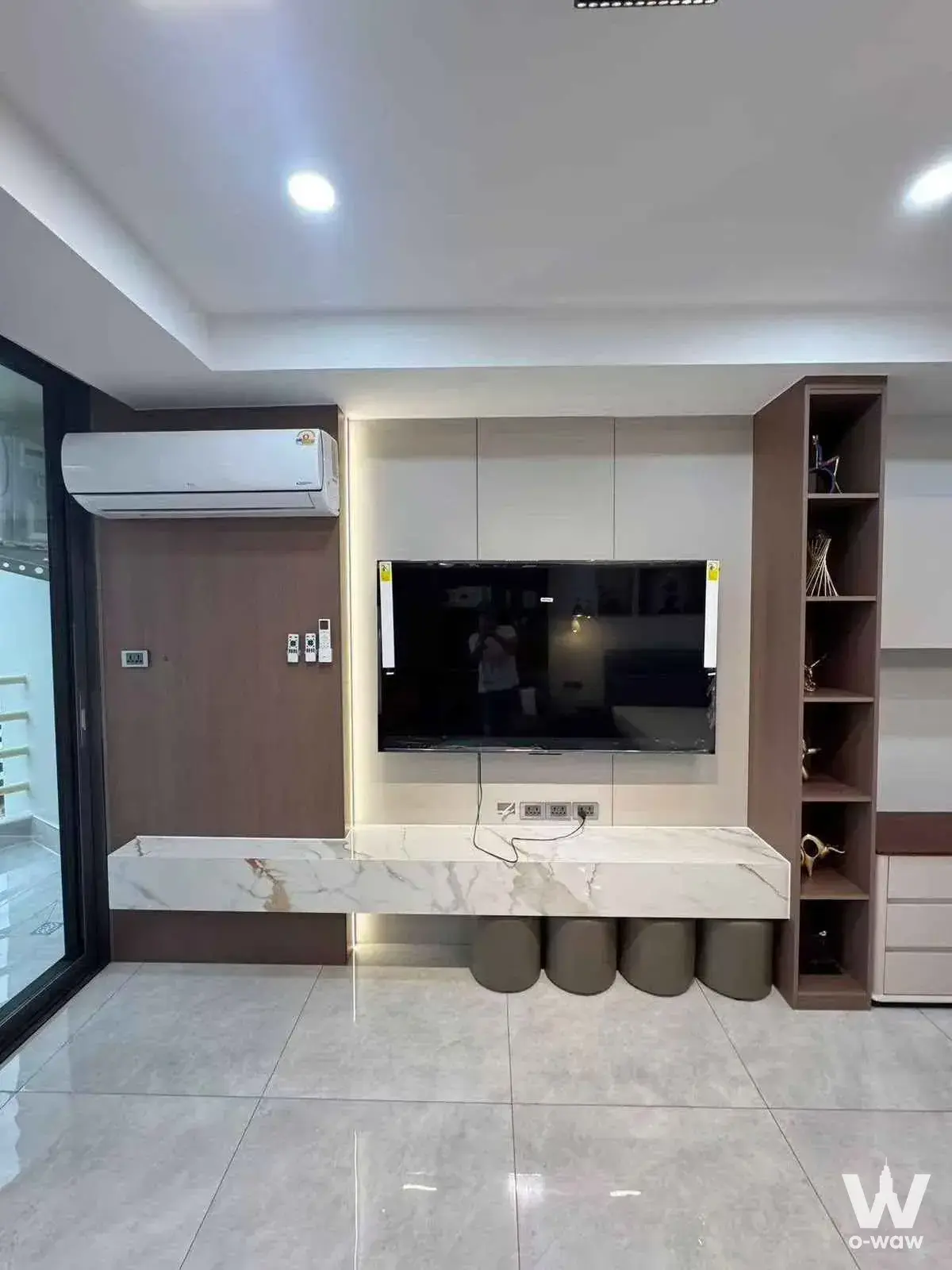 Condo with 1 bedroom for rent at View Talay 5C Condominium — photo 3 of 5