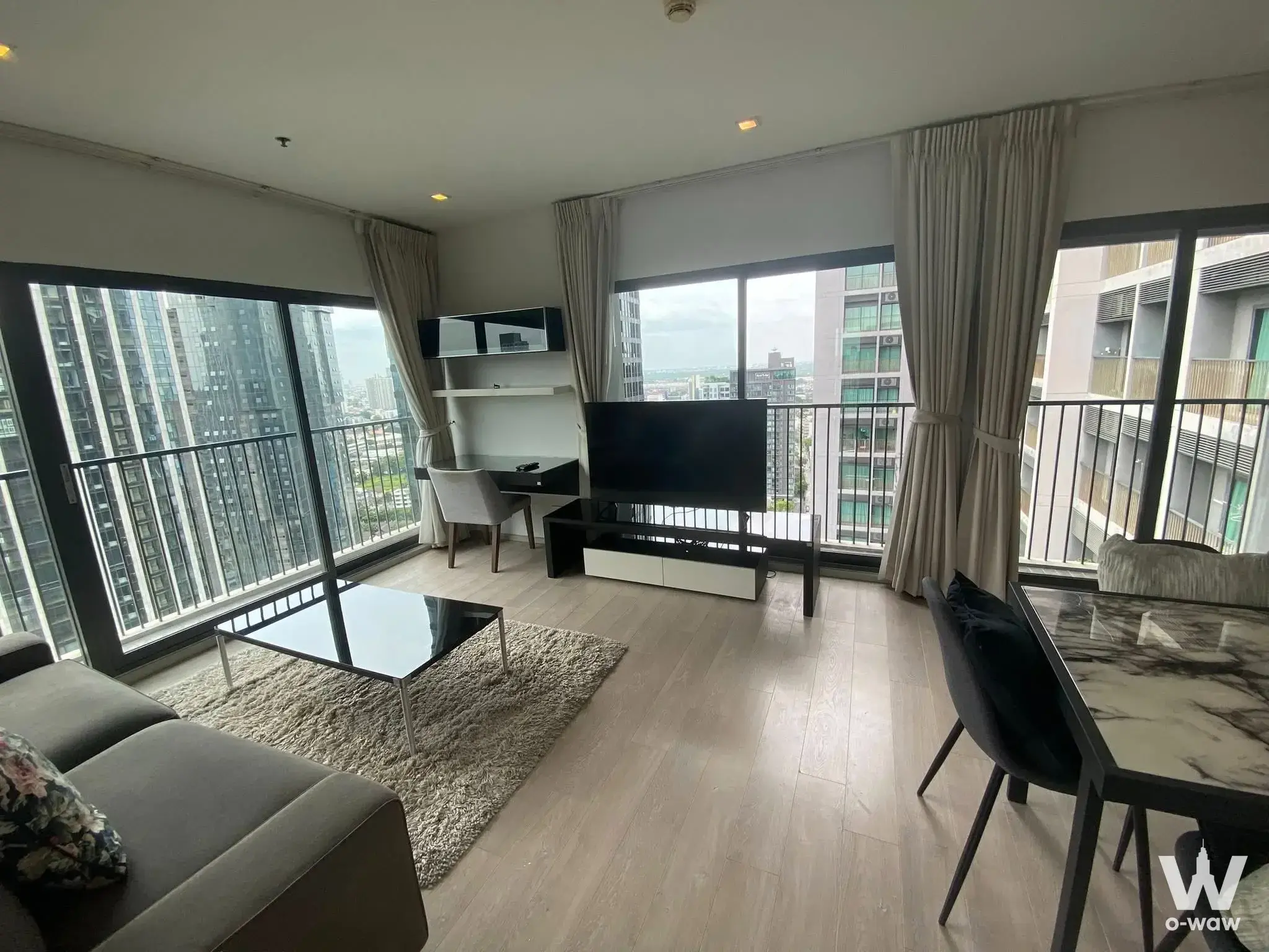Condo with 1 bedroom for sale at Noble Remix — photo 1 of 5