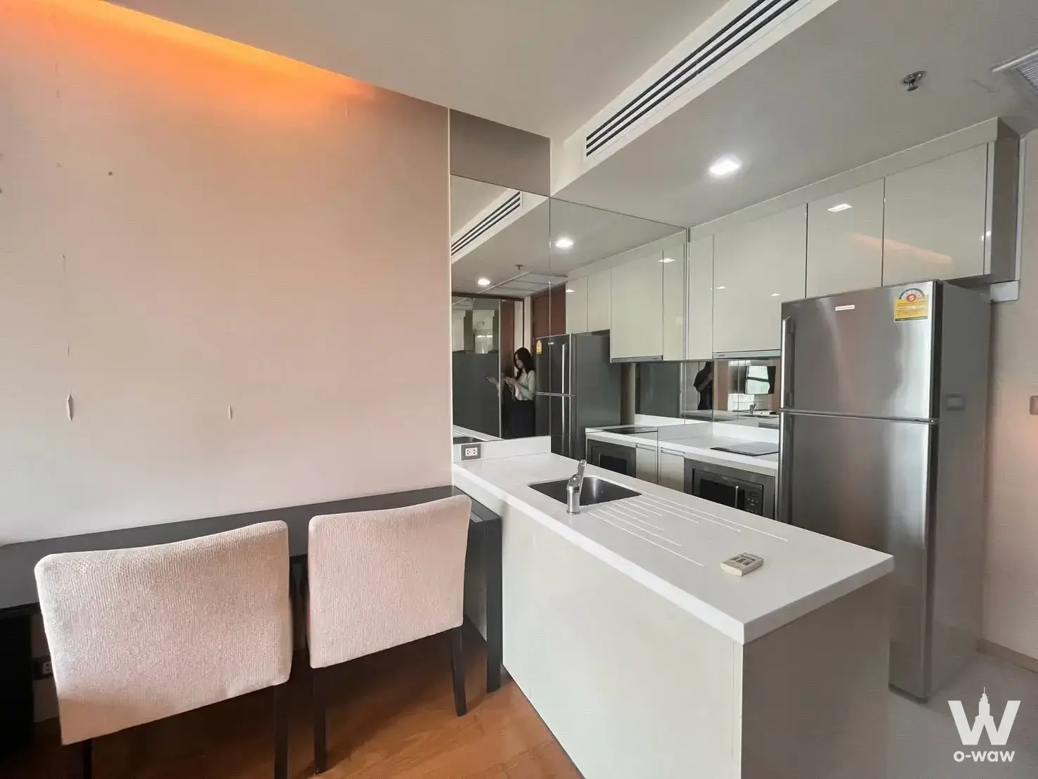 Condo with 1 bedroom for rent at The Address Sathon — photo 4 of 5