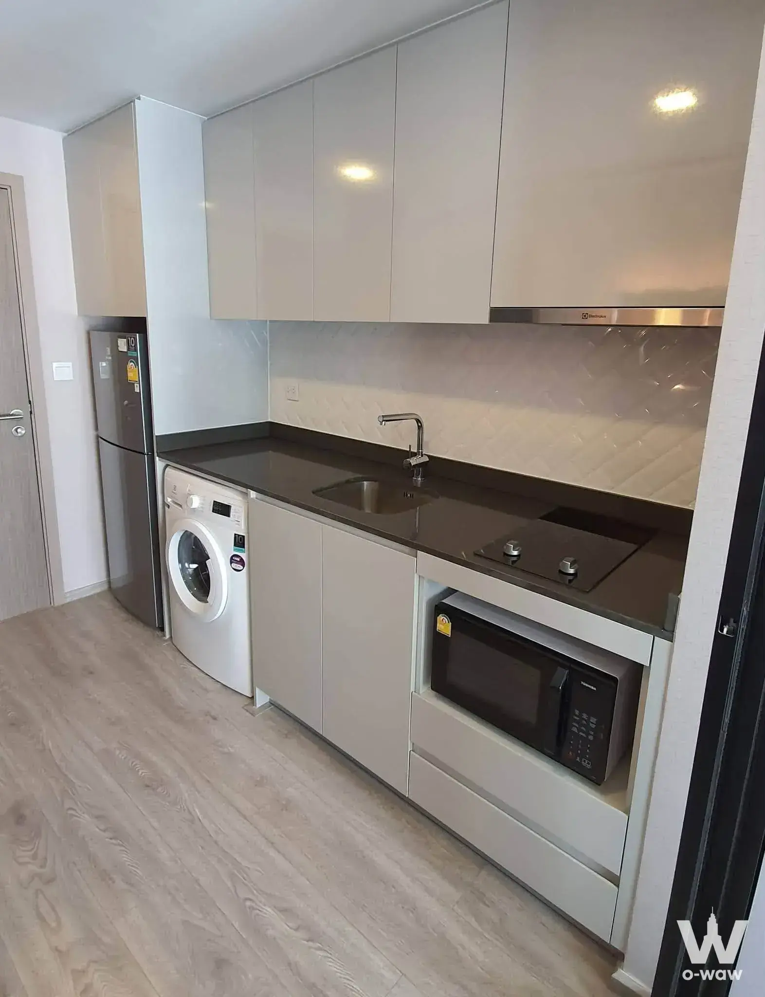 Condo with 1 bedroom for rent at Maestro 14 Siam-Ratchathewi — photo 2 of 5