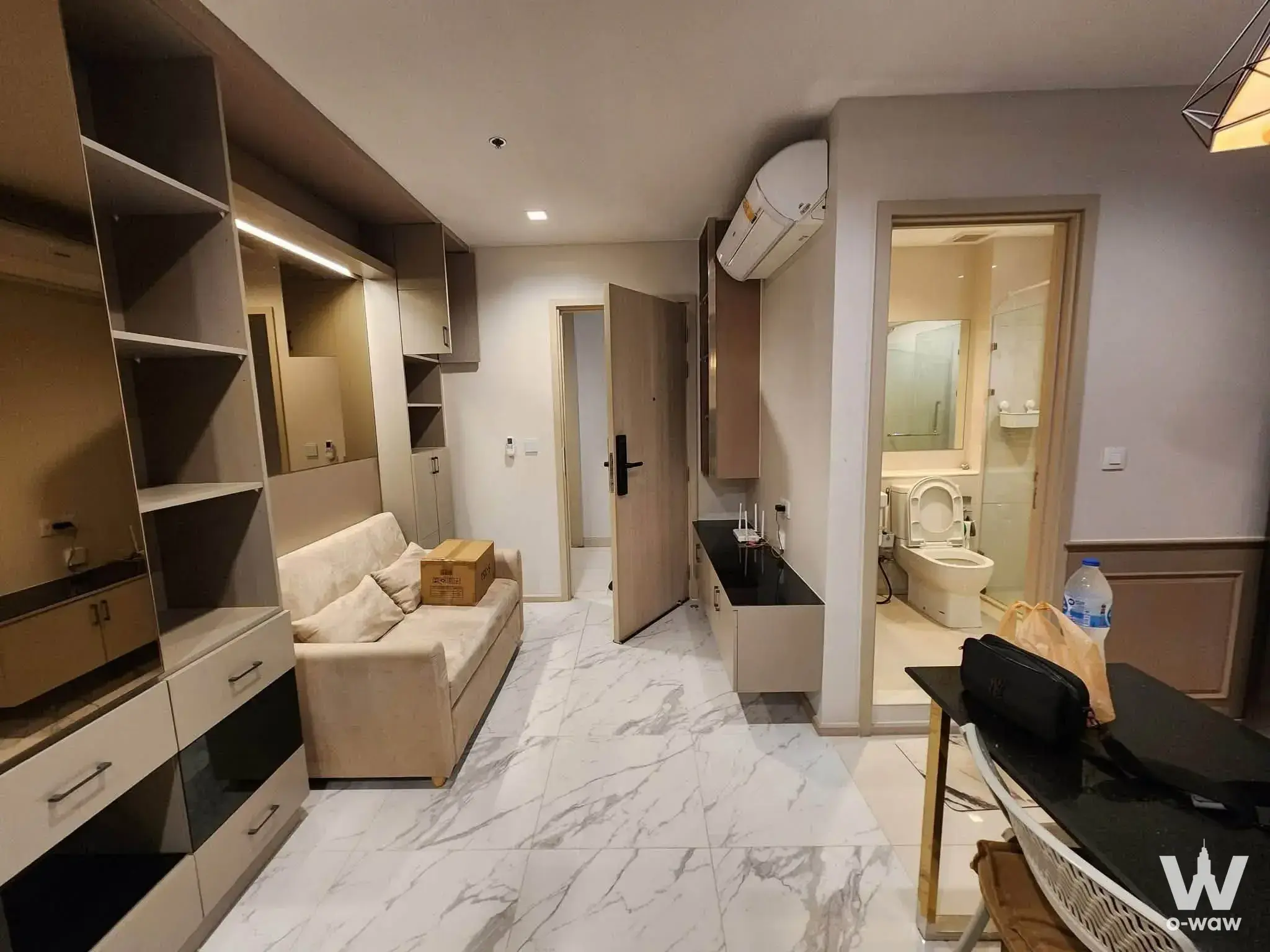 Condo with 1 bedroom for rent at Life One Wireless — photo 1 of 5