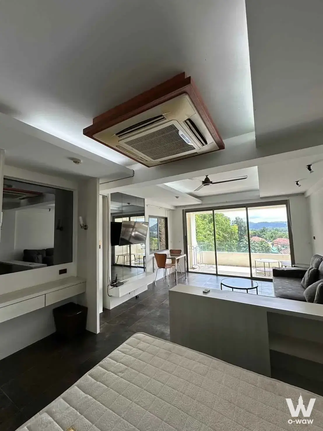 Condo with 1 bedroom for rent at The Green Golf Residence — photo 2 of 5