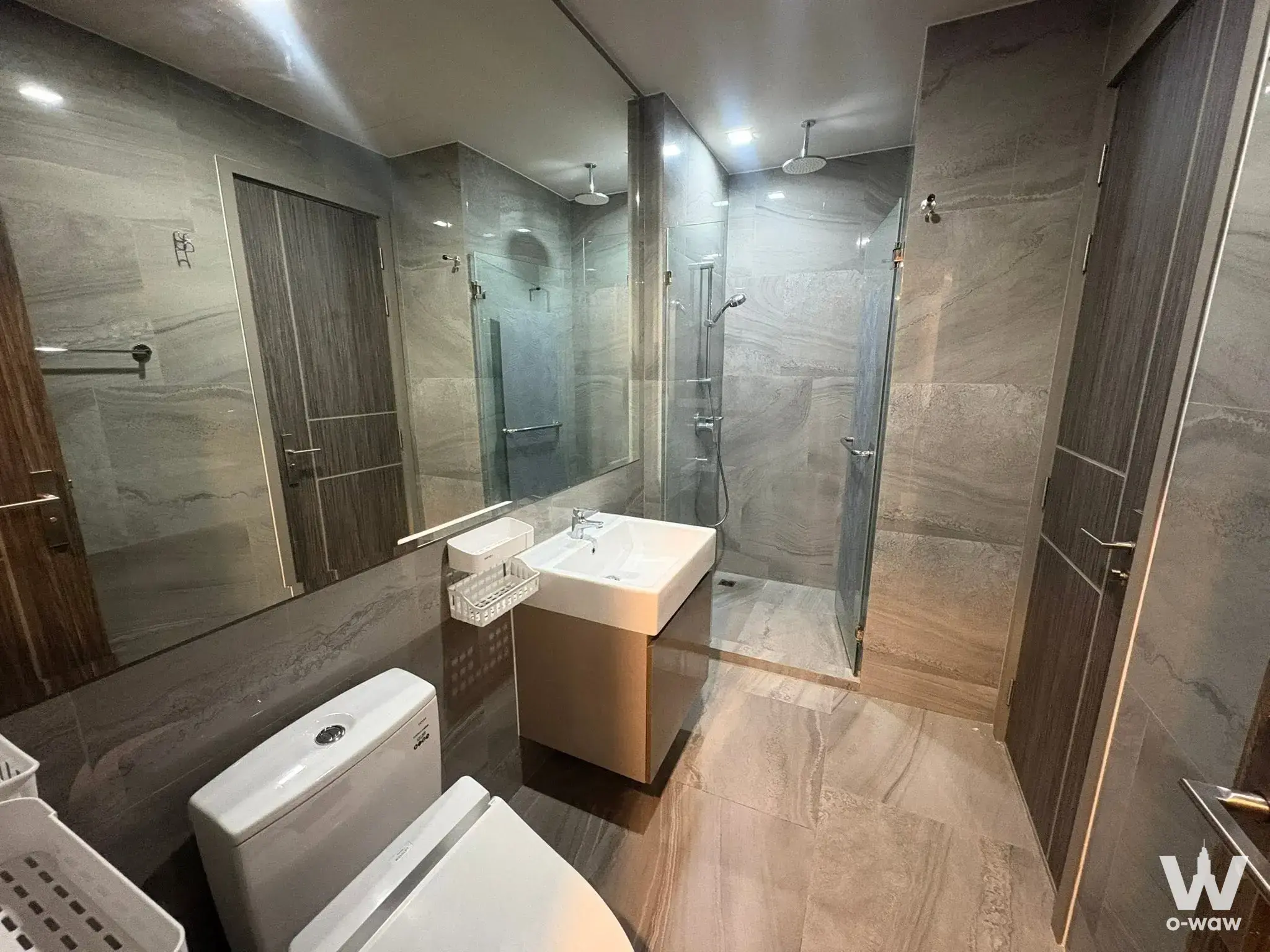 Condo with 2 bedrooms for rent at Ideo Q Victory — photo 5 of 5