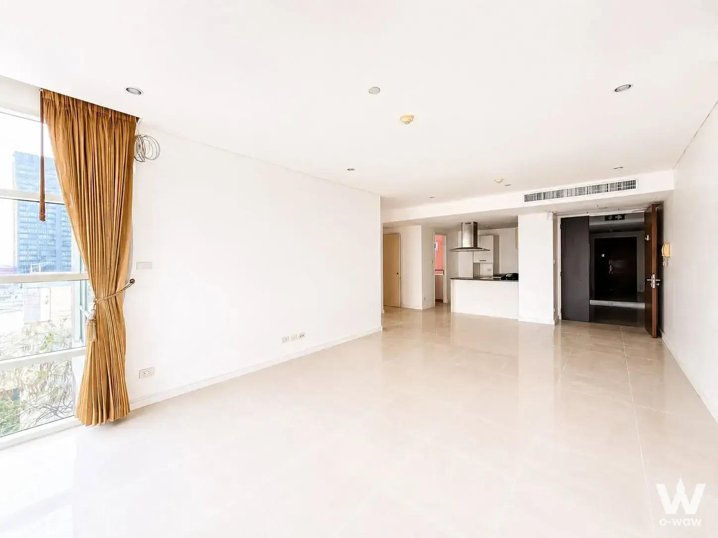 Condo with 2 bedrooms for sale at Fullerton Sukhumvit — photo 2 of 4
