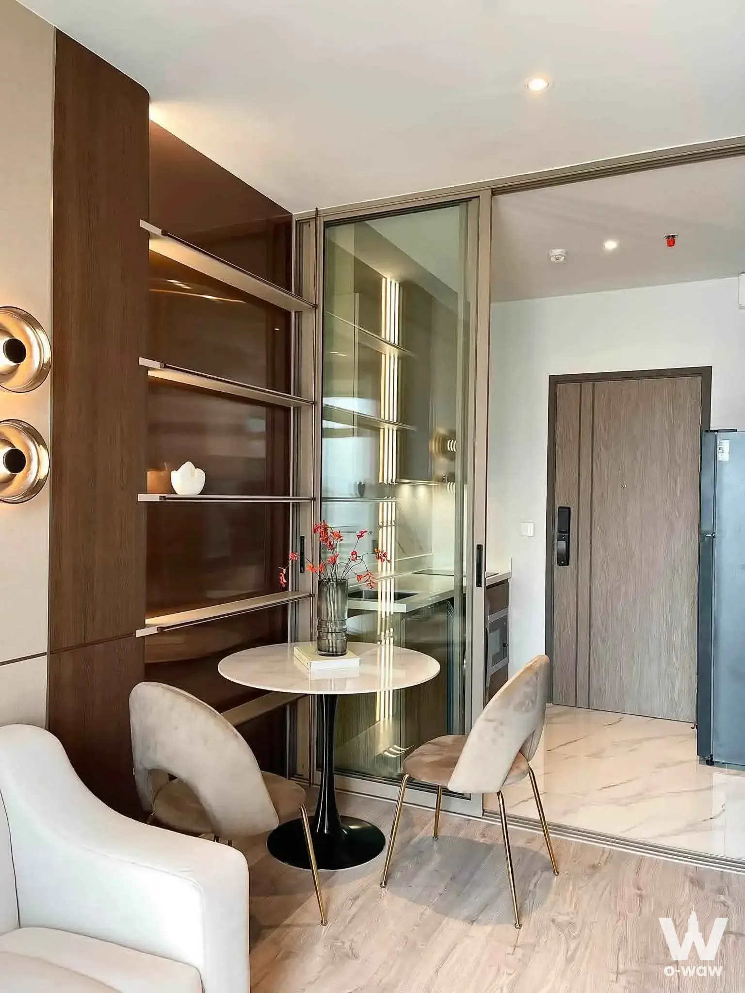 Condo with 1 bedroom for rent at Rhythm Ekkamai Estate — photo 1 of 5