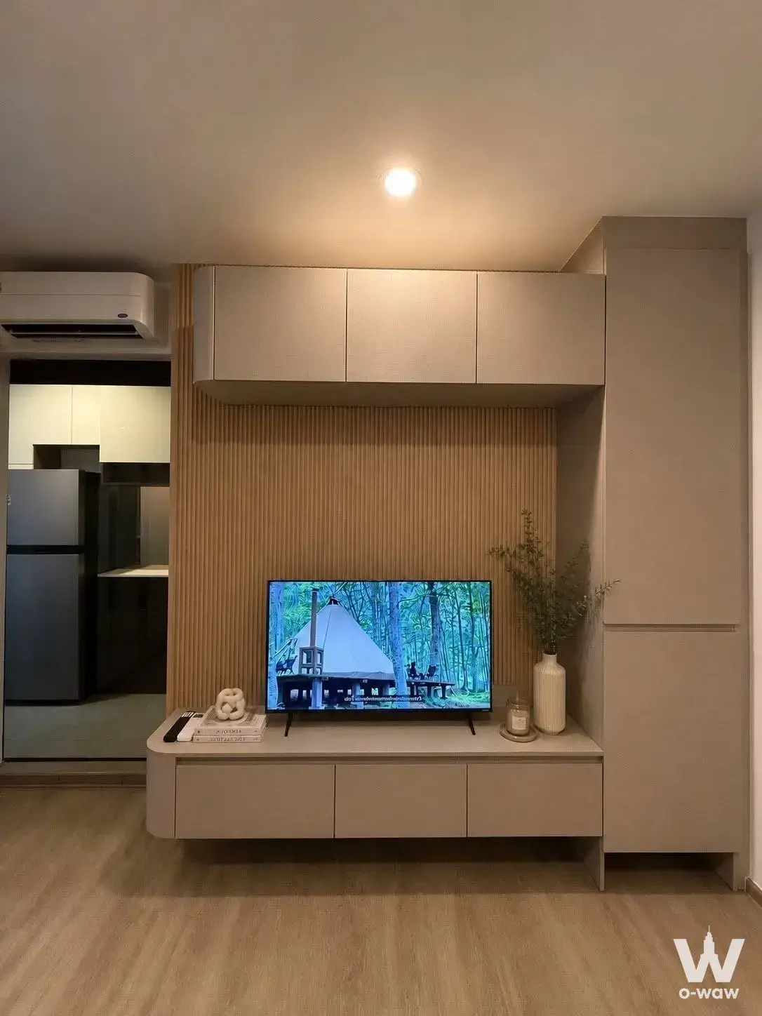 Condo with 1 bedroom for rent at Regent Home Wutthakat — photo 2 of 5