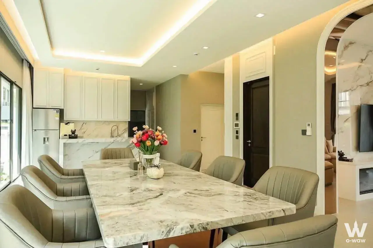 Condo with 4 bedrooms for rent at Grand Bangkok Boulevard Krungthep Kritha — photo 4 of 5