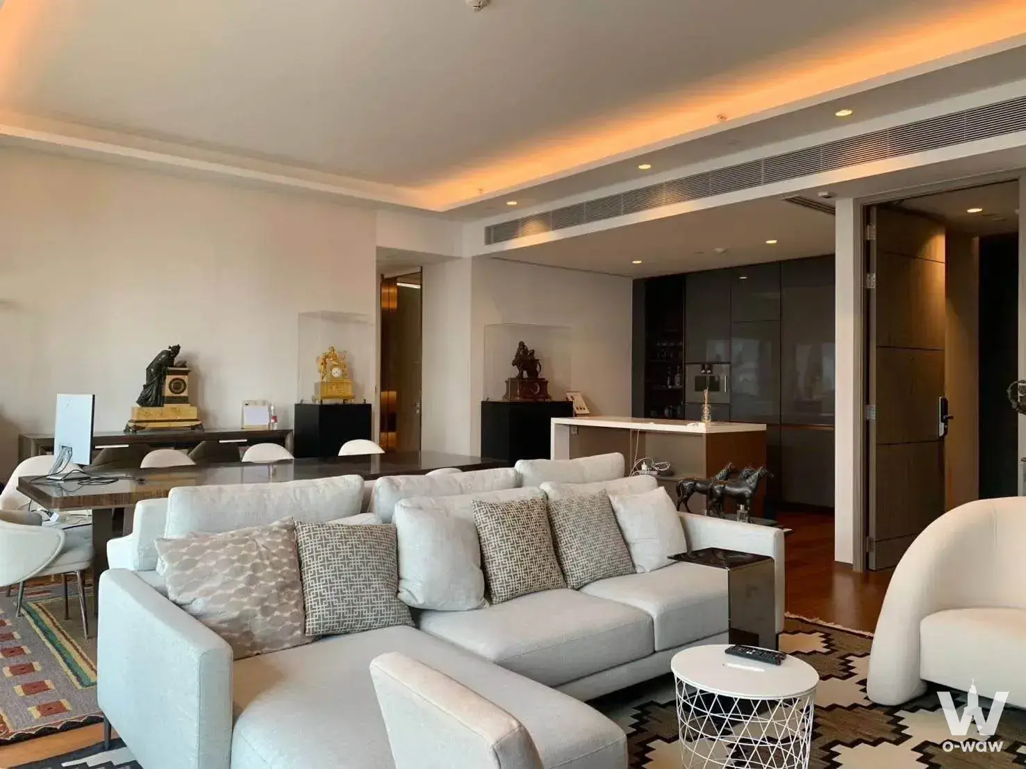 Condo with 2 bedrooms for rent at The Estelle Phrom Phong — photo 1 of 5