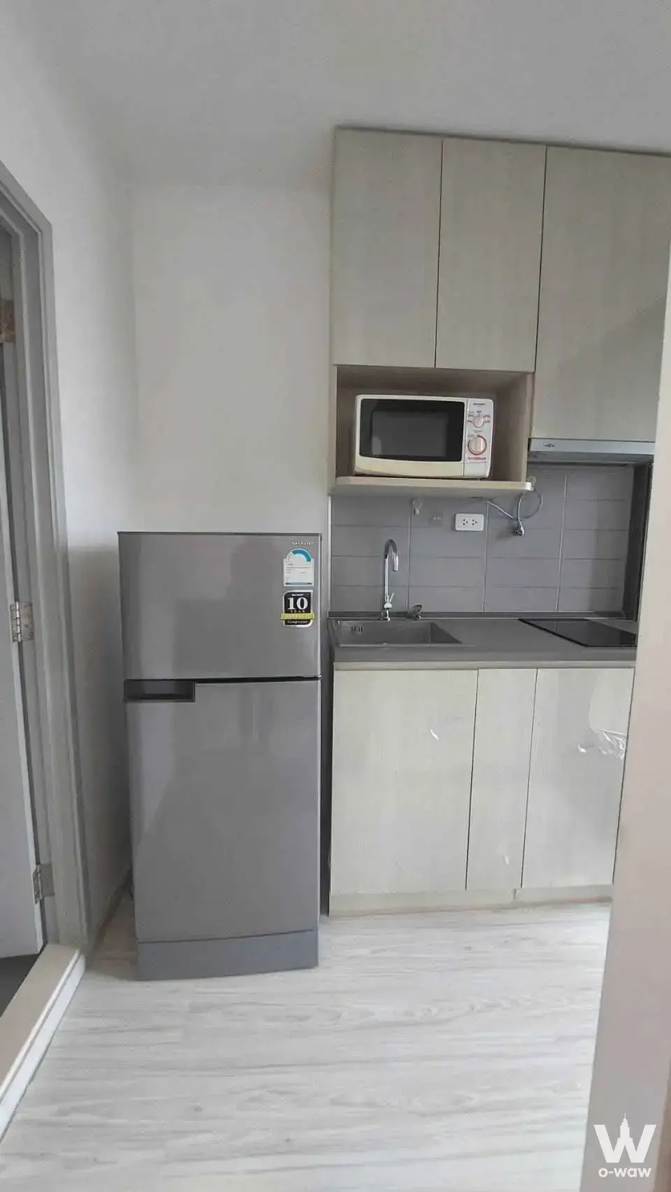 Commercial with 1 bedroom for rent at Ideo Mobi Sukhumvit Eastgate — photo 3 of 5