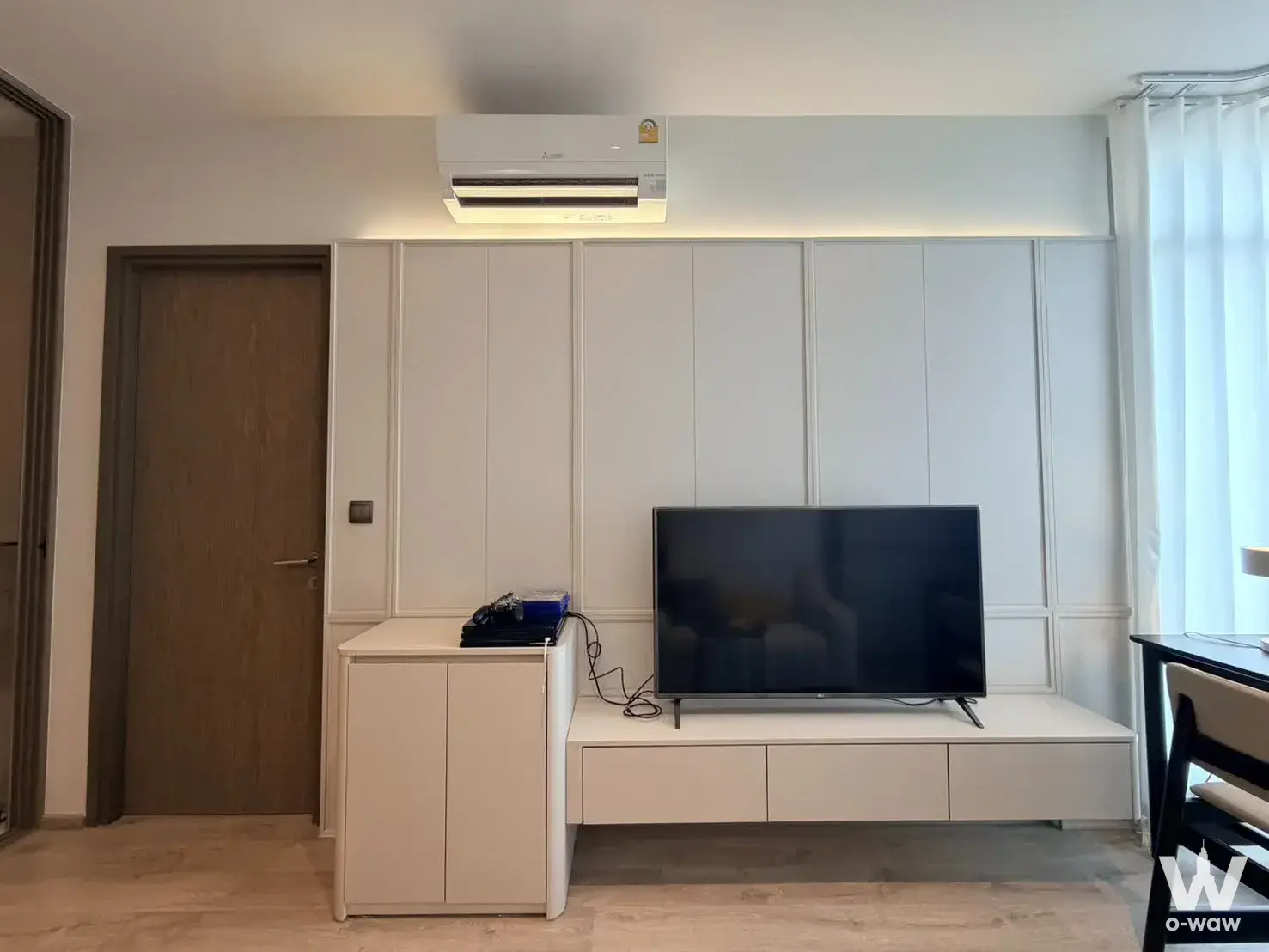 Condo with 1 bedroom for rent at Rhythm Ekkamai Estate — photo 2 of 5